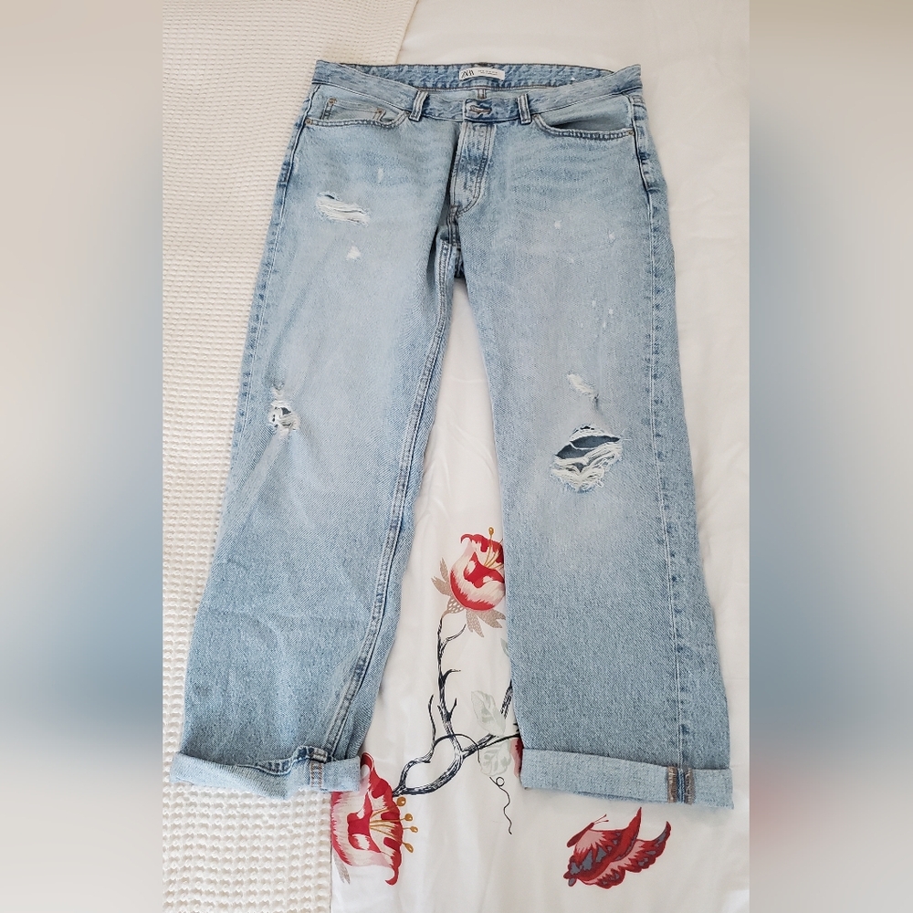 Zara Men's Light Blue Distressed Slim Straight Jeans